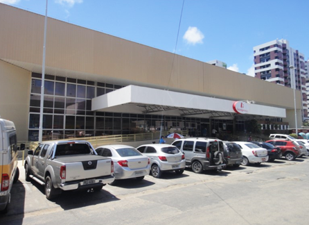 walmart_candeias-pe_foto1_antes